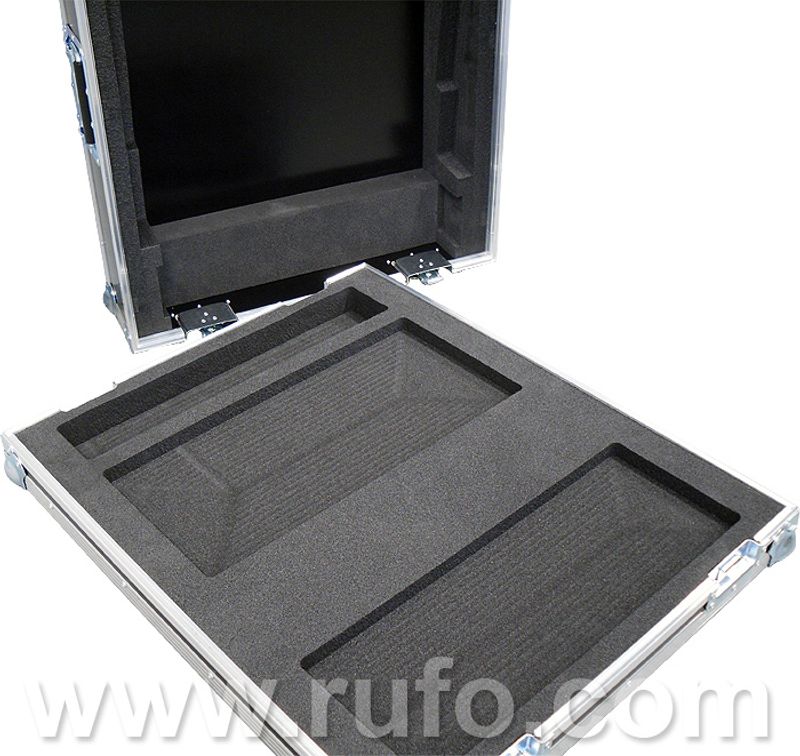Yamaha MG166CX - Flightcase