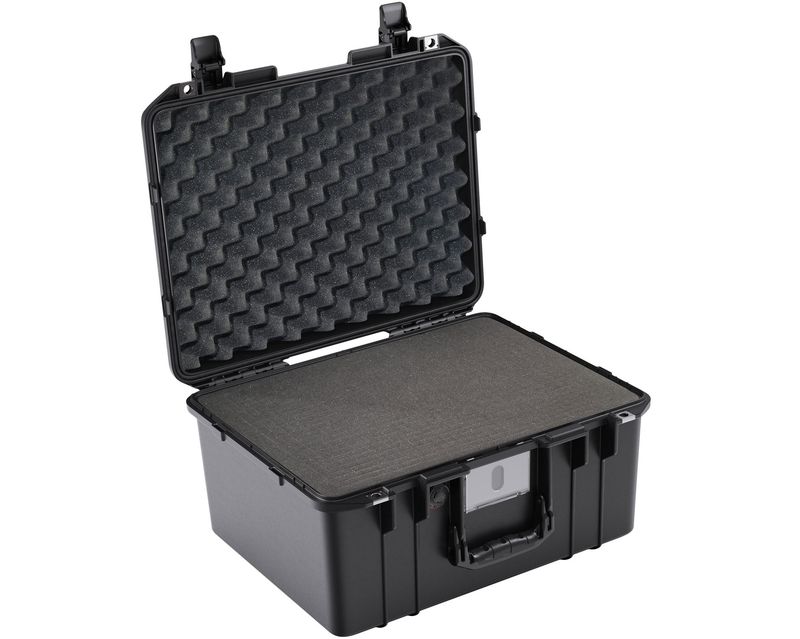 Peli 1557 Air Case